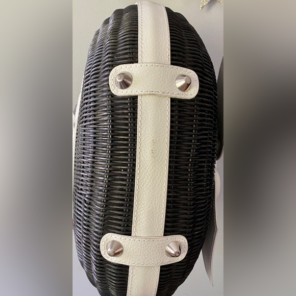 Vintage Isabella Fiore Straw Bow Handbag - Picture 4 of 7